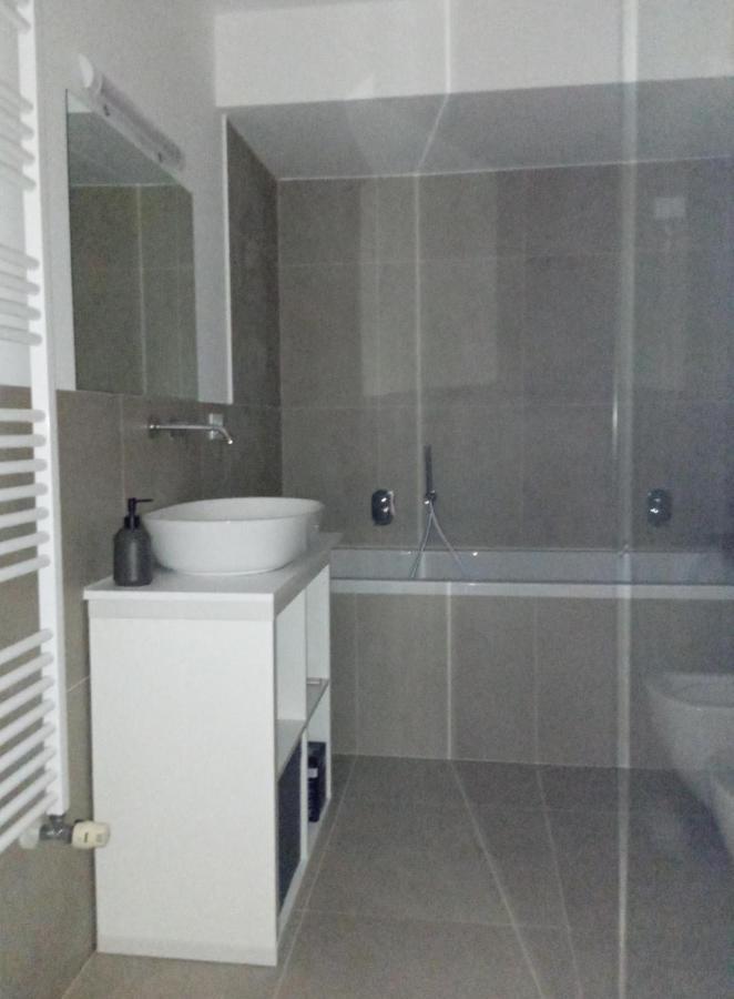 Apartament Open Space3 D'Apulia 11 Mediolan Zewnętrze zdjęcie